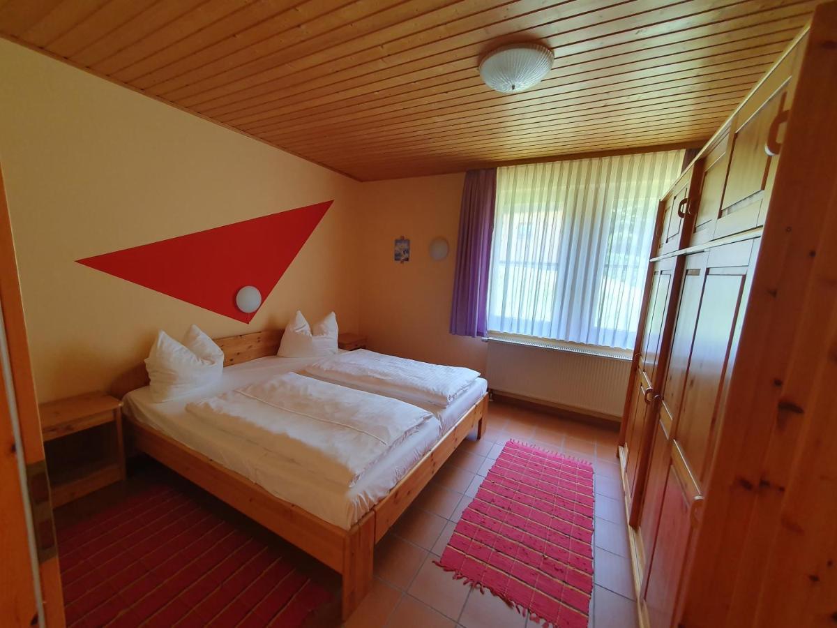 เฟรีนดอร์ฟ ฟูชส์แบร์ค Villa Schirgiswalde-Kirschau ภายนอก รูปภาพ