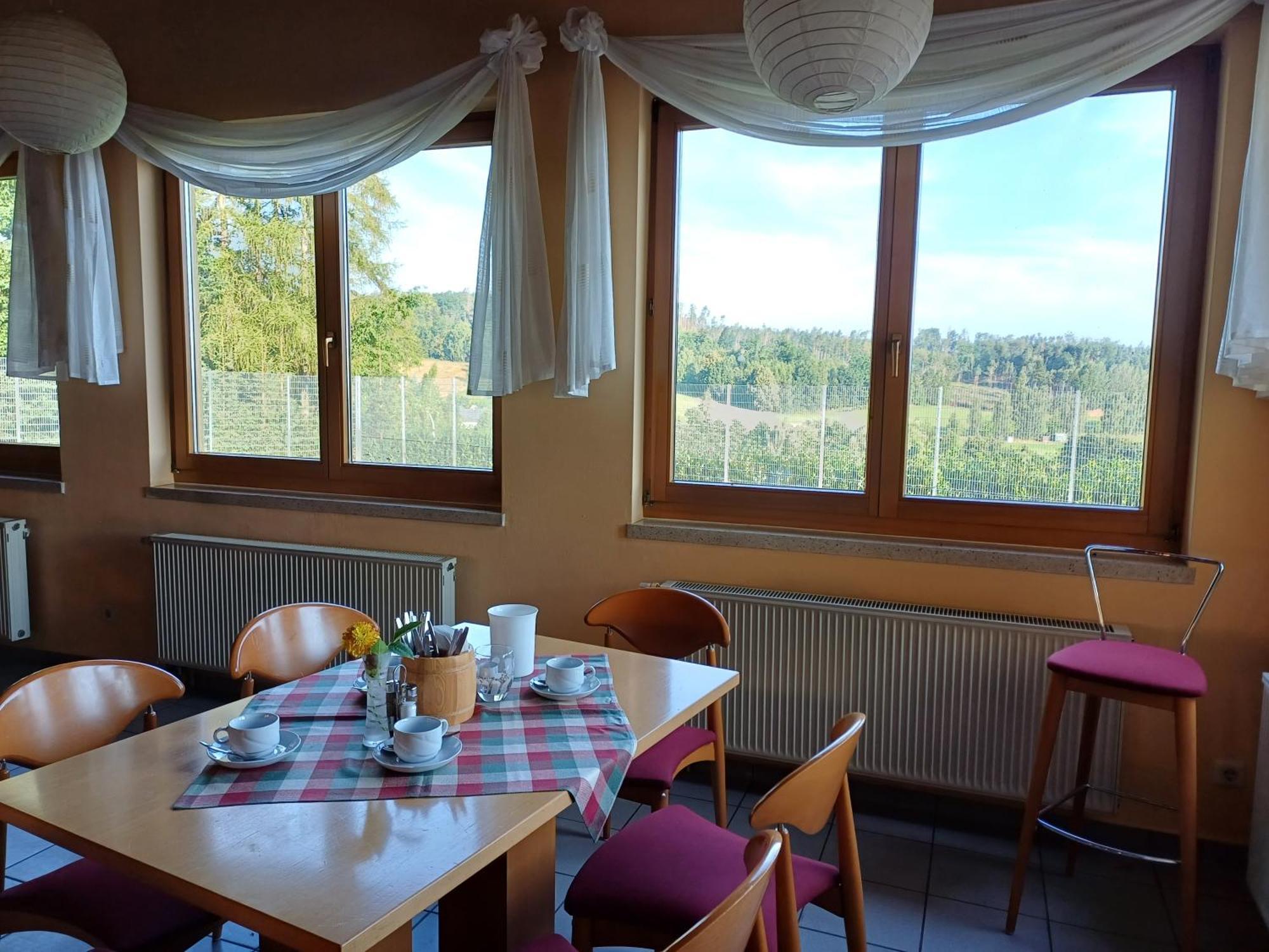 เฟรีนดอร์ฟ ฟูชส์แบร์ค Villa Schirgiswalde-Kirschau ภายนอก รูปภาพ