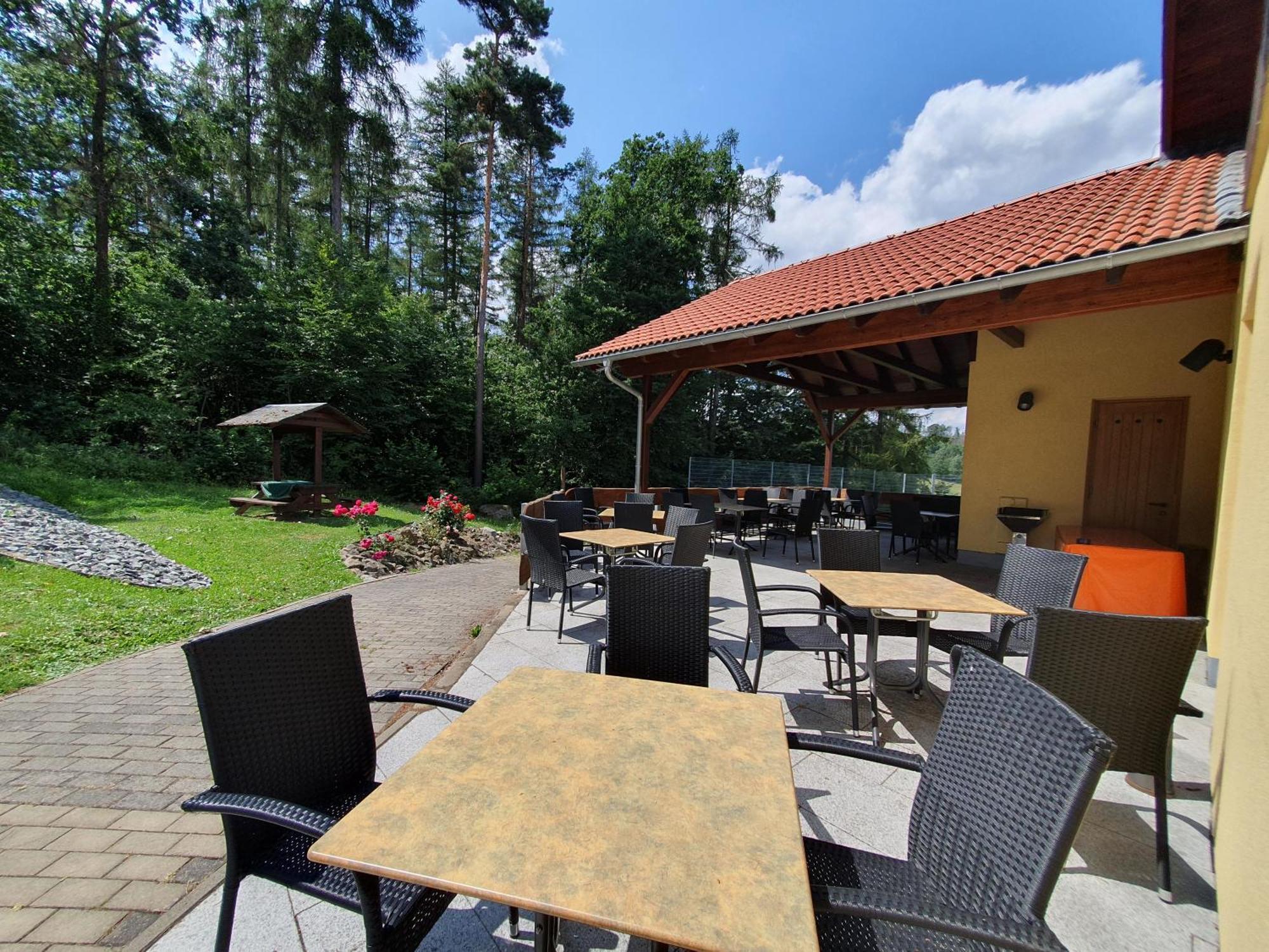 เฟรีนดอร์ฟ ฟูชส์แบร์ค Villa Schirgiswalde-Kirschau ภายนอก รูปภาพ