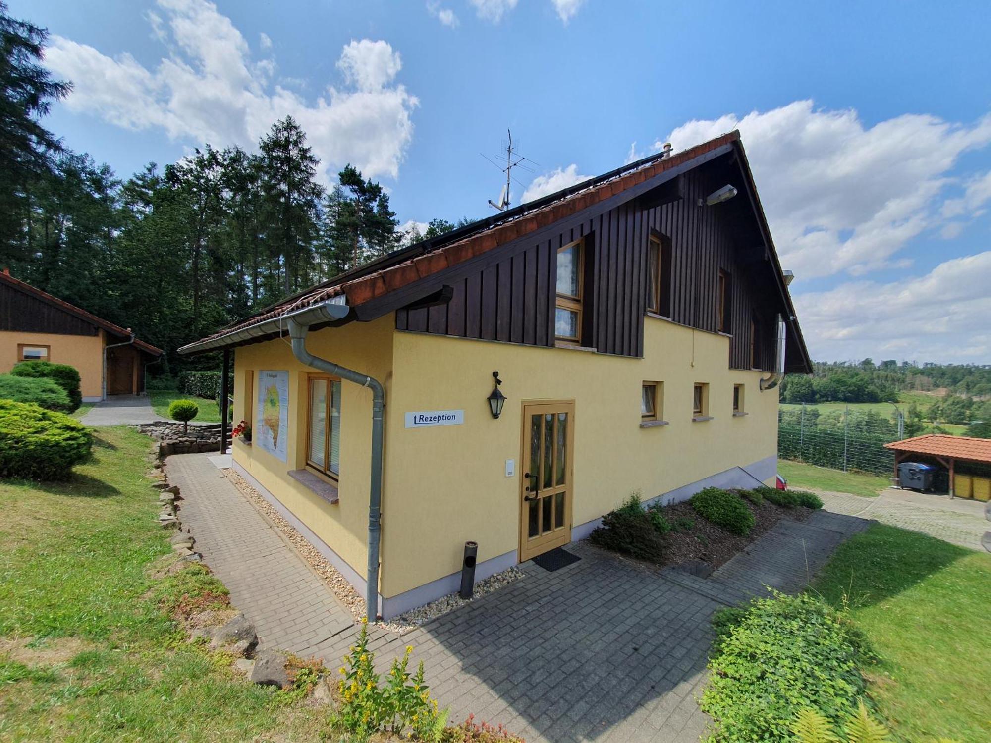 เฟรีนดอร์ฟ ฟูชส์แบร์ค Villa Schirgiswalde-Kirschau ภายนอก รูปภาพ